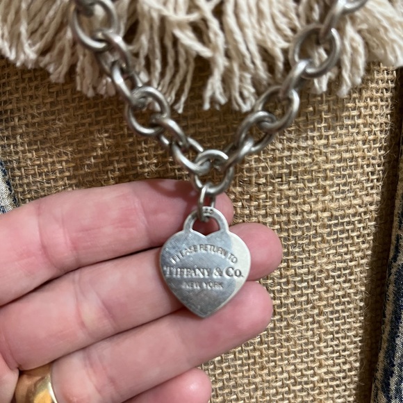 Tiffany & Co - Picture 4 of 7